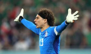 Salernitana, apprendistato per Ochoa: cambio obbligato col Messico