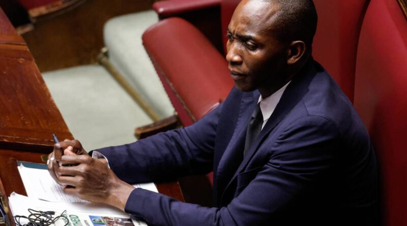 “Vedeva la situazione”. Un nuovo testimone ex Karibu accusa Soumahoro
