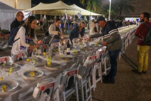 La tregua tra Israele e Hamas in vigore alle 7 di venerdì, subito lo scambio di prigionieri