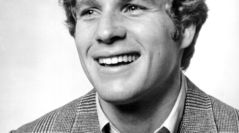 Ryan O’Neal, morto a 82 anni, ha lottato per ricostruire una vita travagliata