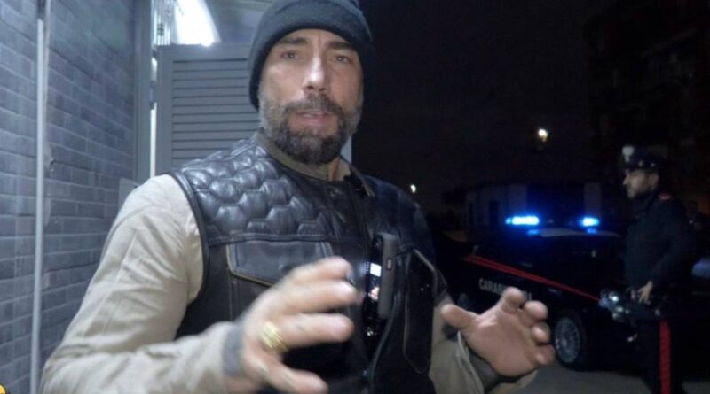 “Ti squaglio nell’acido”: e Brumotti rischia il licenziamento