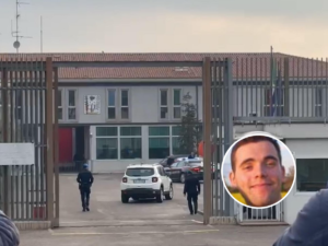 Compleanno tra videogiochi e tv: Filippo Turetta esce dall’isolamento
