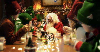 Allianz: nuovo spot con Babbo Natale, elfi e partnership con i movimenti olimpico e paralimpico