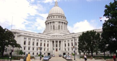 La Corte Suprema del Wisconsin ordina nuove mappe legislative nel caso di riorganizzazione delle circoscrizioni