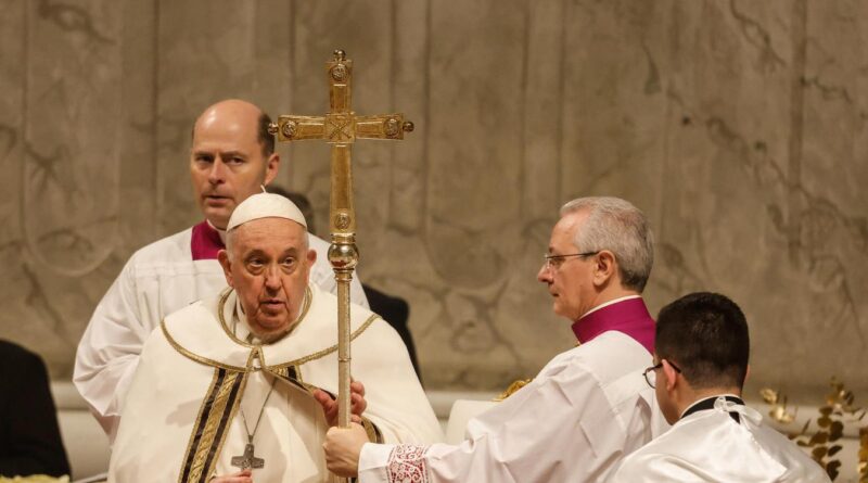 Il Papa: “Il cuore a Betlemme, Gesù rifiutato dalla guerra”