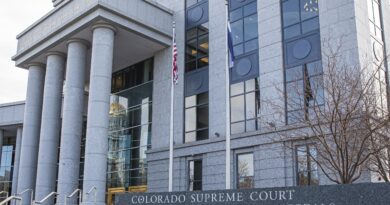 L’FBI e la polizia di Denver indagano sulle minacce contro i giudici del Colorado in seguito alla decisione di Trump sul ballottaggio
