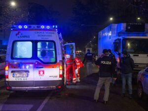 Scontro tra un autobus di studenti e un’ambulanza a Urbino: 4 vittime