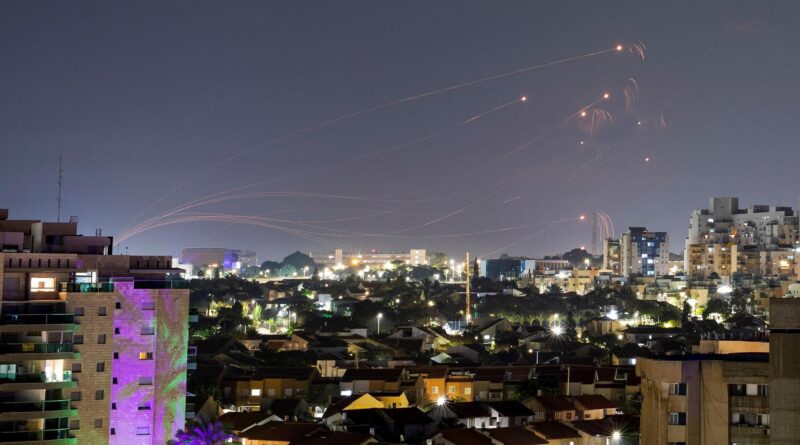 Israele – Hamas, le news di oggi: razzi di Hamas verso Israele. Casa Bianca: “Non vogliamo un allargamento del conflitto”