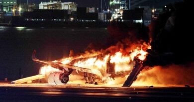 Aereo in fiamme a Tokyo, scontro con un volo di soccorso