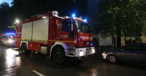 Autista sbaglia strada e si perde in montagna, carro funebre non arriva in chiesa per il funerale