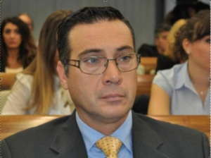 Vendeva segreti ai russi, Biot condannato a 20 anni
