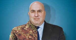 In Edicola sul Fatto Quotidiano del 27 gennaio: Crosetto: “Kiev perde. Mar Rosso? Alla larga”