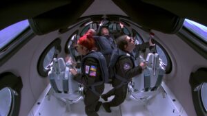 Virgin Galactic completa la missione Galactic 06 con clienti privati a bordo
