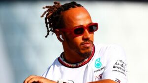 Ferrari con Hamilton e Leclerc? La situazione Sainz e quel rinnovo Lewis…
