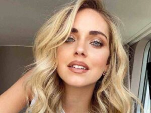 Chiara Ferragni torna a fare l’influencer ma è pioggia di critiche: ecco cosa sta succedendo