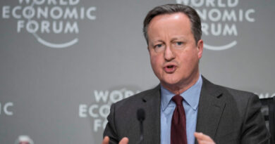 Cameron: “Regno Unito pronto a riconoscere la Palestina. Ma senza Hamas al potere a Gaza”