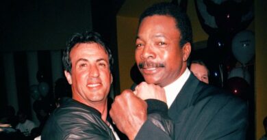 È morto l’attore Carl Weathers: aveva interpretato il pugile Apollo Creed in Rocky. Aveva 76 anni