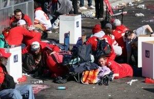 “È tempo di agire”: L’appello di Biden dopo la sparatoria alla parata del Super Bowl di Kansas City