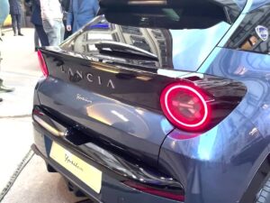 VIDEO: Nuova Lancia Ypsilon, esterni e interni: guarda il video