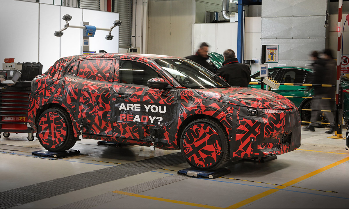 Alfa Romeo Milano, filtrano in rete le immagini dei componenti degli interni