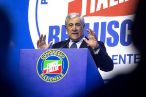 Tajani fra Meloni e Schlein, ‘noi la casa dei moderati’