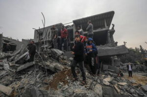 Progressi nei colloqui su Gaza, ‘Hamas riduce le pretese’