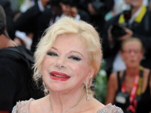 “Una voragine nel cuore”. Lo straziante ricordo della figlia di Sandra Milo