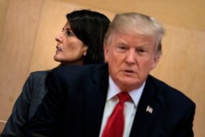 Haley avverte che Trump seppellirà i suoi casi criminali se non saranno “affrontati” prima delle elezioni