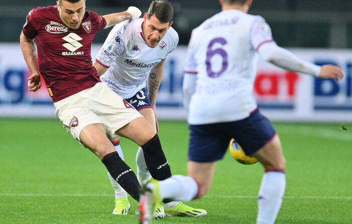 Serie A: Torino-Fiorentina 0-0, ancora polemiche sugli arbitri