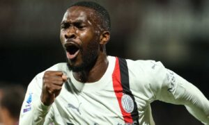 Tomori: “Voglio vincere al Milan, abbiamo una squadra capace di farlo. Costruiamo dal basso, poi palla a chi ha più tecnica”.
