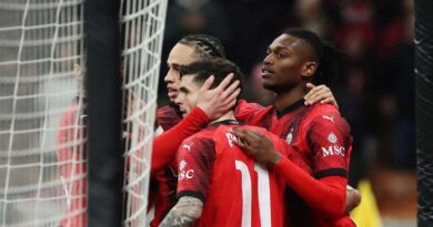 Il Milan vince ma non convince: 4-2 a uno Slavia Praga in dieci per oltre un’ora