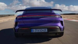 FOTO: Porsche Taycan Turbo GT, guarda tutte le foto