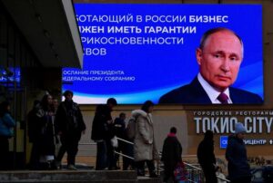 Aperti i seggi in Russia, Putin lancia un appello: “Andate a votare per la Patria”.
