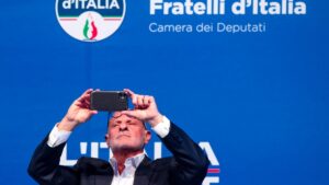 Guerra delle tessere dentro FdI, Meloni vede Rampelli per evitare lo scontro al congresso di Roma