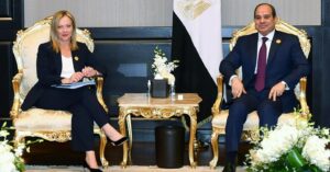 Meloni domani al Cairo, vede al-Sisi e firma il memorandum migranti sul modello Tunisia