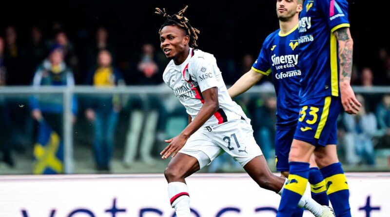 Milano, Chukwueze più forte delle sentenze frettolose: dal nuovo ruolo all’atteggiamento, ecco cosa è cambiato