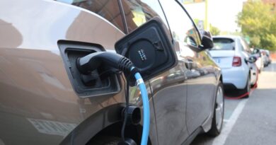 Auto elettrica, sconto per la ricarica privata prorogato fino al 2025: ecco come funziona