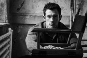 Callum Turner spicca il volo
