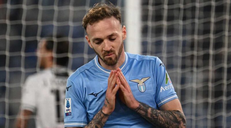 Lazio, si ferma Lazzari: Felipe Anderson cambia ruolo contro la Juventus