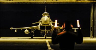 Caccia italiani intercettano jet russi sul Baltico