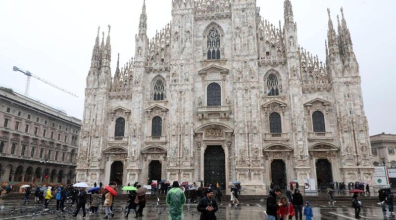 Pasqua tra allerta maltempo e caldo: nubifragio a Milano, valanga in Piemonte