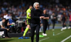 Atalanta, allenamento a porte aperte a Zingonia: cori dei tifosi VIDEO