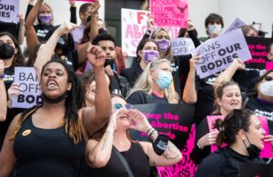 Il divieto di aborto di 6 settimane in Florida potrebbe fregare i repubblicani a novembre