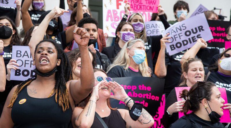 Il divieto di aborto di 6 settimane in Florida potrebbe fregare i repubblicani a novembre