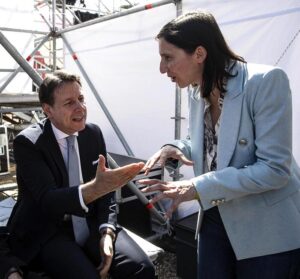 Conte: “Io con Schlein se lei contro cacicchi e capibastone”