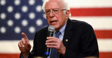 Si sospetta un incendio doloso nell’ufficio del senatore Bernie Sanders in Vermont