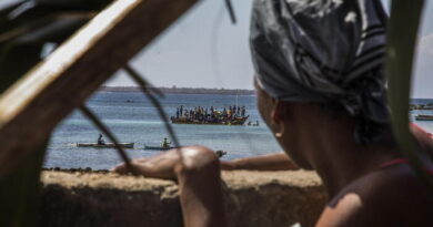 Mozambico, almeno 90 persone morte nel naufragio di un traghetto