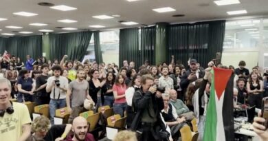 “Fuori Israele dall’Università”: alla Federico II di Napoli gli studenti incontrano docenti e rettore