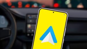 Il nuovo bug di Android Auto colpisce WhatsApp
