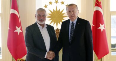 Erdogan riceve Haniyeh: “I palestinesi si uniscano Israele dovrà pagare”. Ira Tel Aviv: “Vergognati”